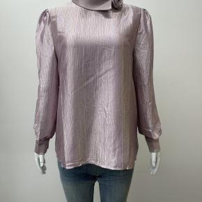 Shiny Organza Flower On Neck Elegant Office Ladies Shirt