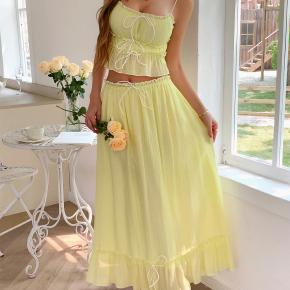 Sleeveless Top Long Skirts Sexy Female 2pcs Suits
