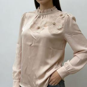 Spring Flower Pearl Decoration Satin Chiffon Patchwork Shirt